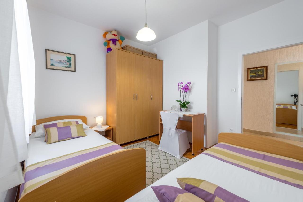 Lovely Apartment ดูบรอฟนิก ภายนอก รูปภาพ