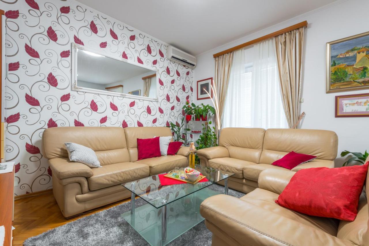 Lovely Apartment ดูบรอฟนิก ภายนอก รูปภาพ