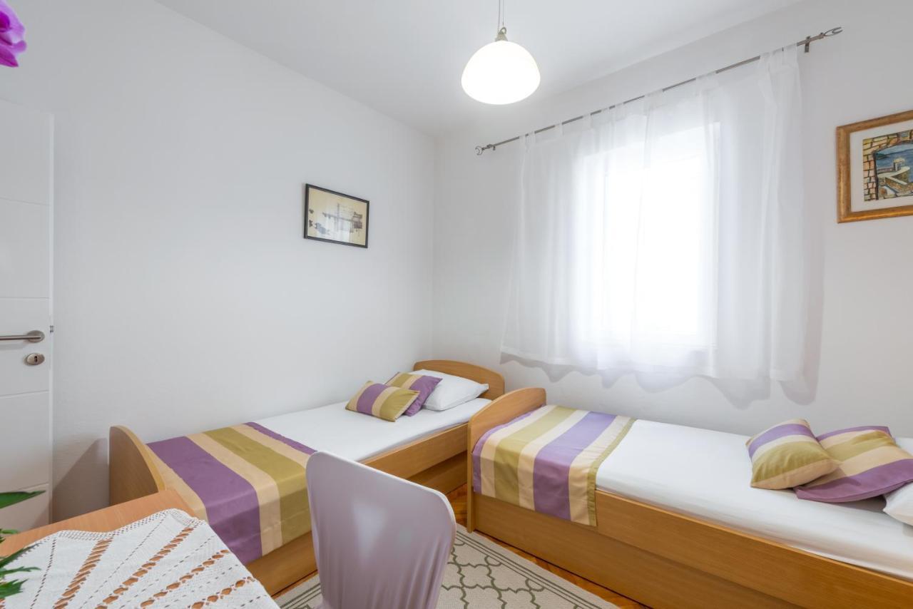 Lovely Apartment ดูบรอฟนิก ภายนอก รูปภาพ