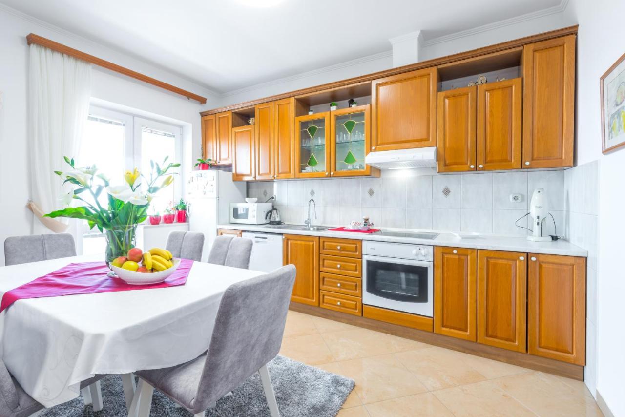 Lovely Apartment ดูบรอฟนิก ภายนอก รูปภาพ